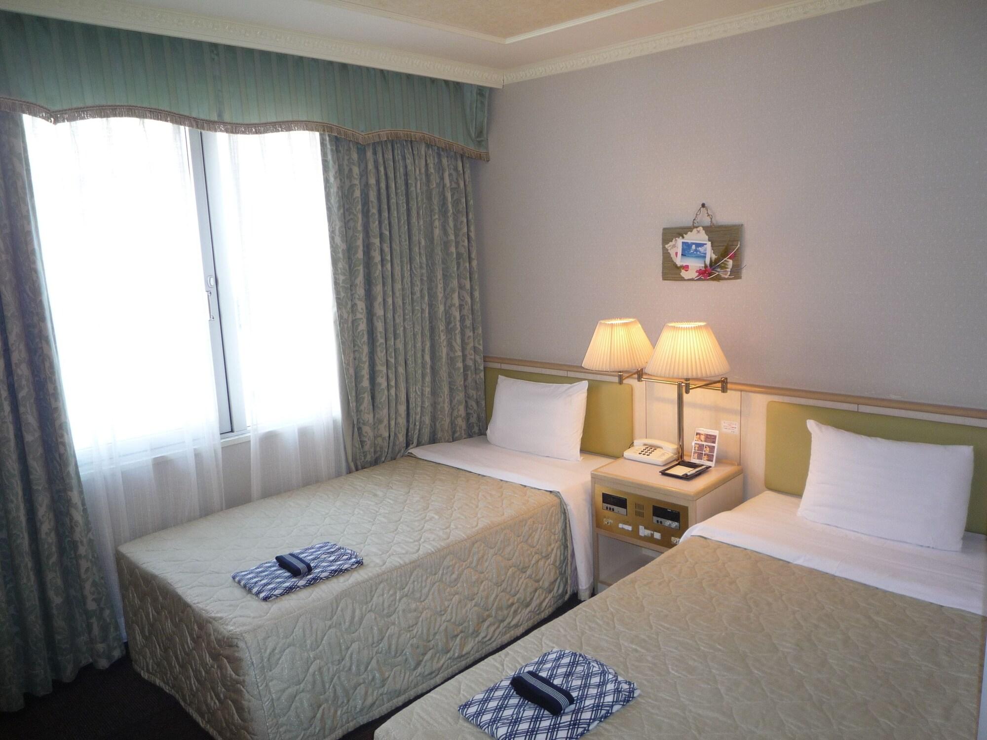 Naha Grand Hotel Bagian luar foto